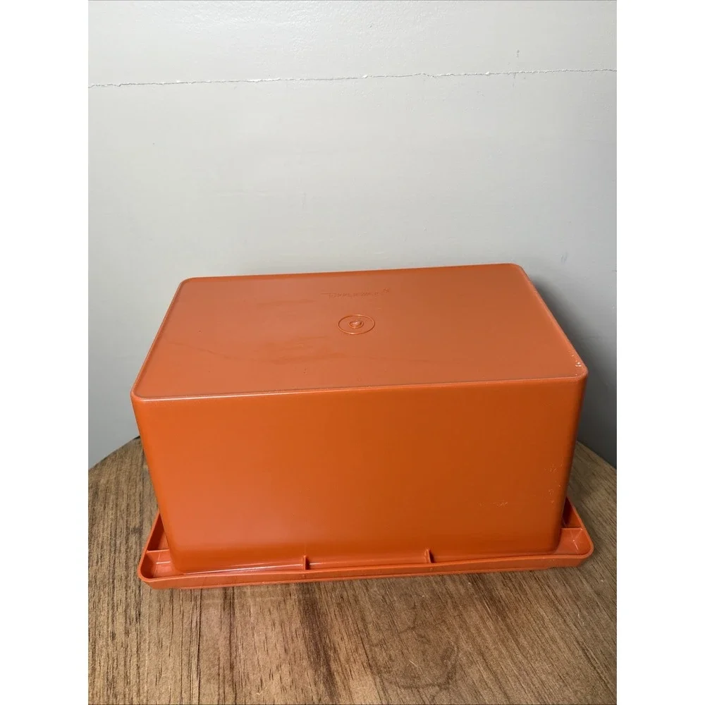 Vintage Tupperware Harvest Orange Storage Container 1431-5 - Container and Lid